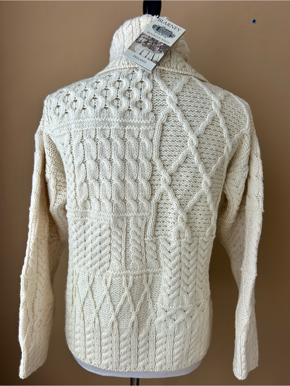 Blarney Woolen Mills One Button Aran Cardigan Irish Wool Fisherman Size S NWT - Picture 12 of 15
